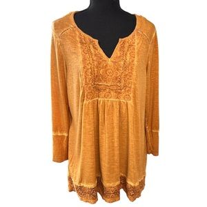 Artesia Golden Yellow Tunic Size M Bohemian Lace Front Split Neck Fall Top